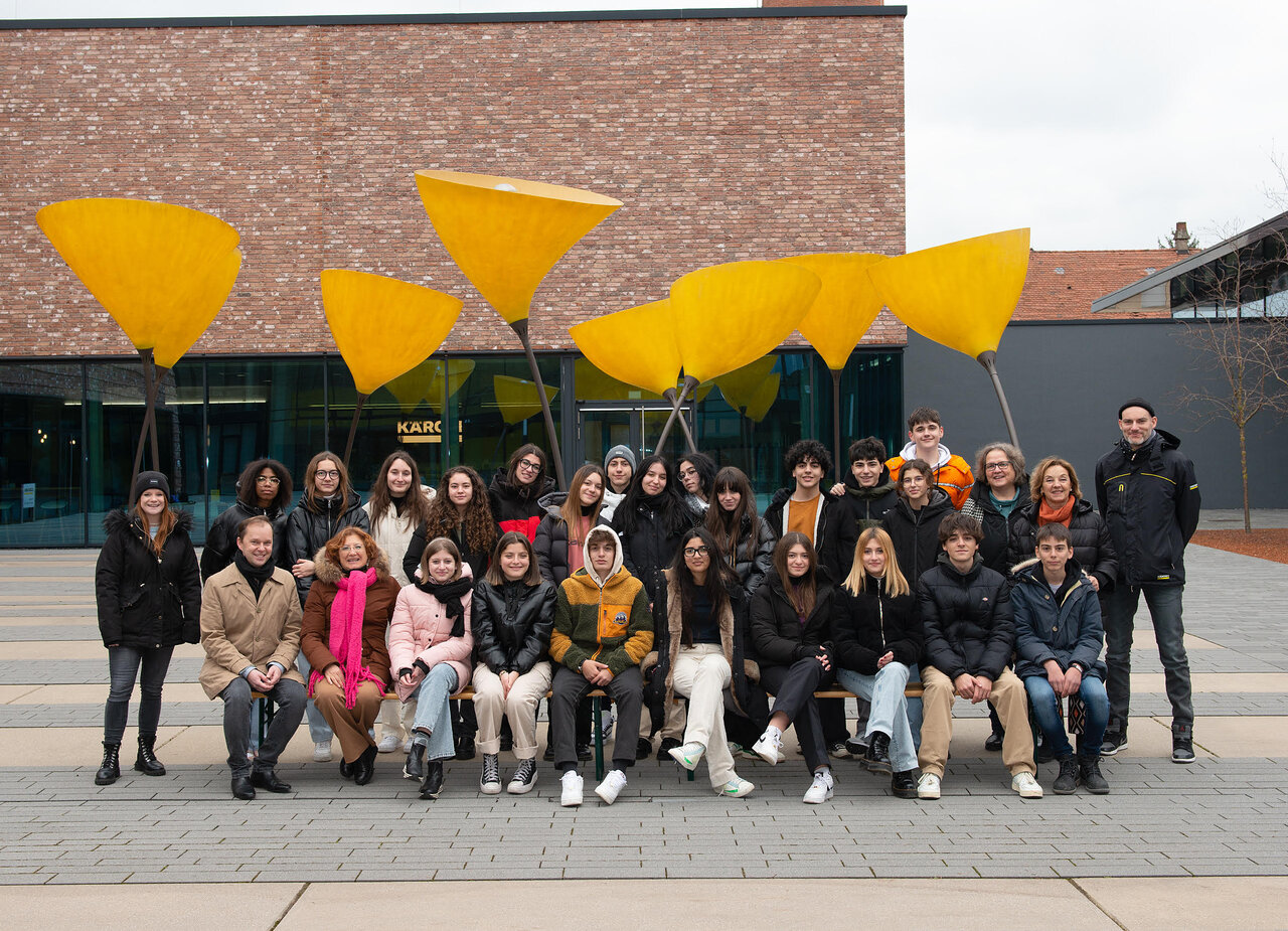 Foto einer Gruppe Schülerinnen und Schüler des Italien-Austauschprogramms